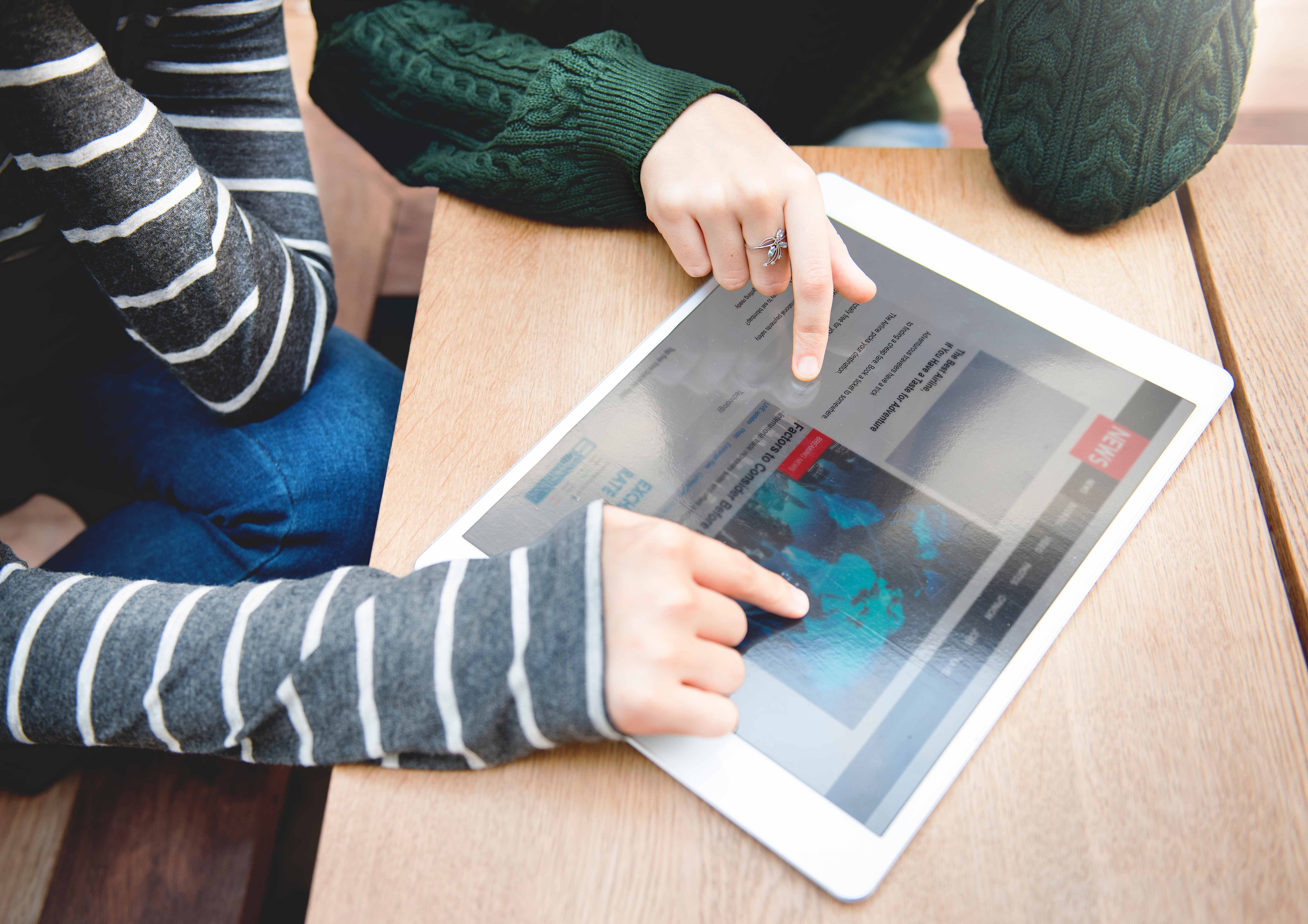 Как использовать мультимедиа в опросах